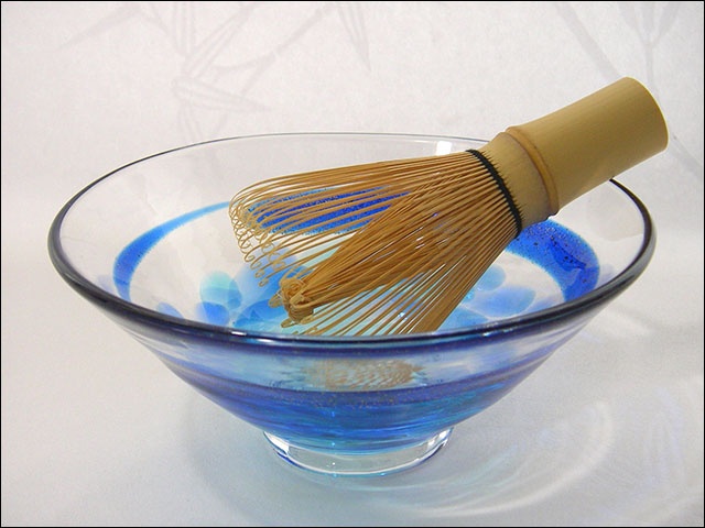 ガラス平茶碗玉藻あおブルー